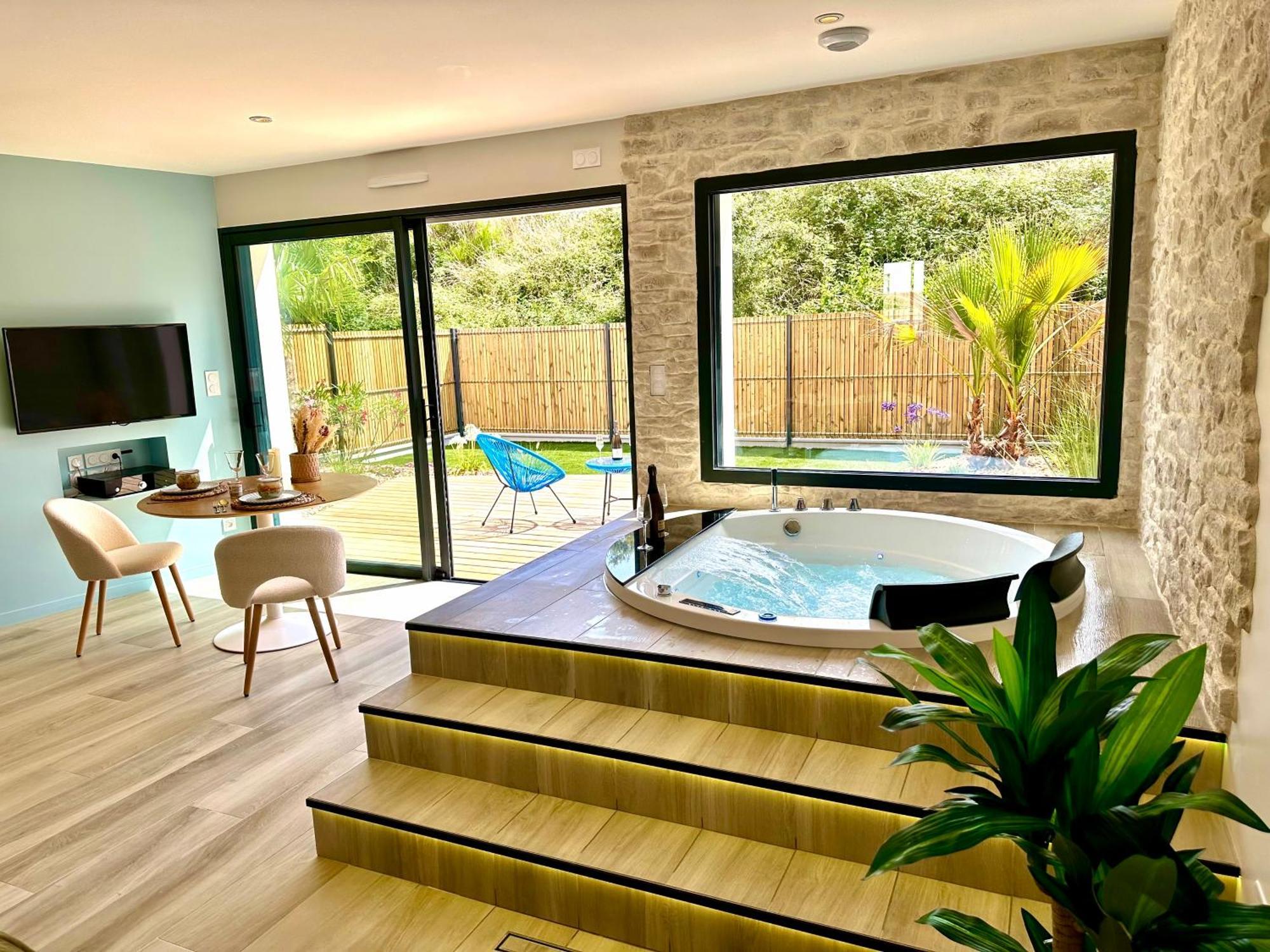 Les Suites Du Payre - Suite Romance Saint-Hilaire-de-Talmont Luaran gambar