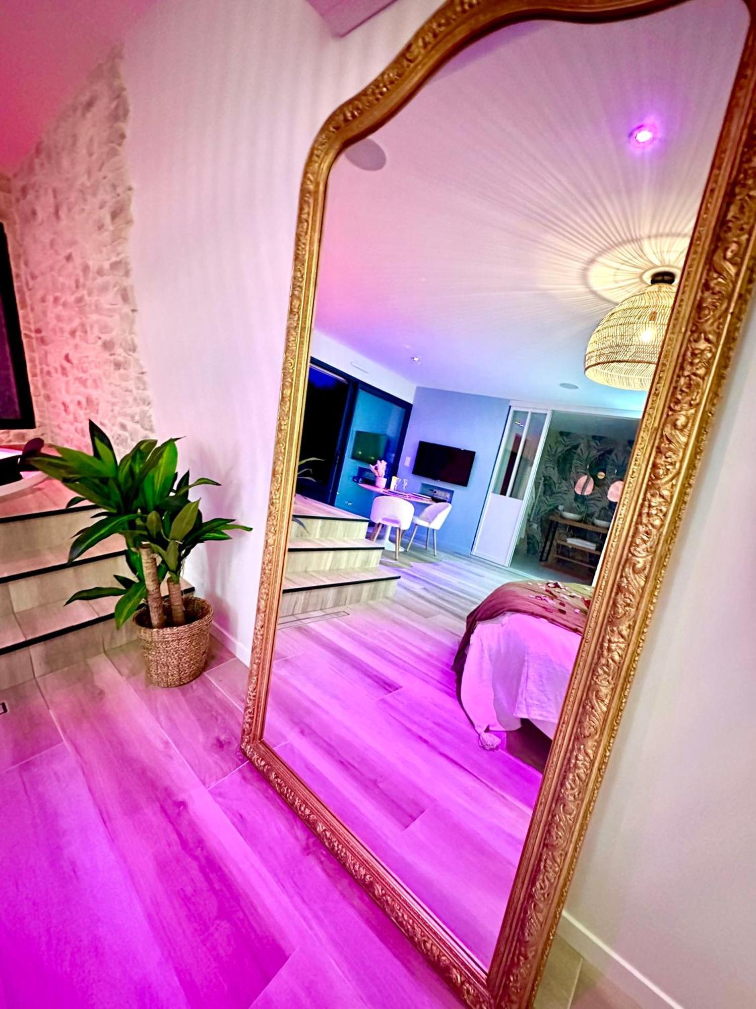 Les Suites Du Payre - Suite Romance Saint-Hilaire-de-Talmont Luaran gambar