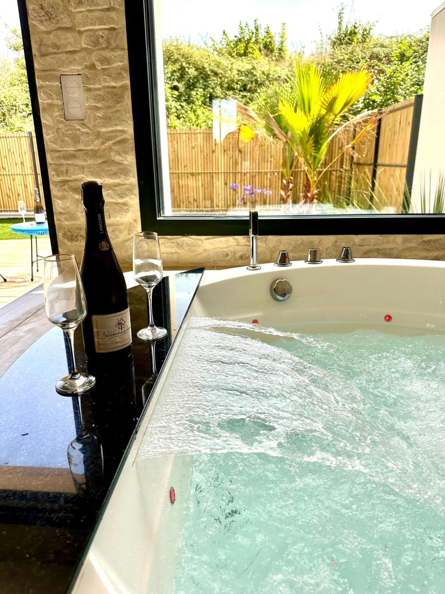Les Suites Du Payre - Suite Romance Saint-Hilaire-de-Talmont Luaran gambar