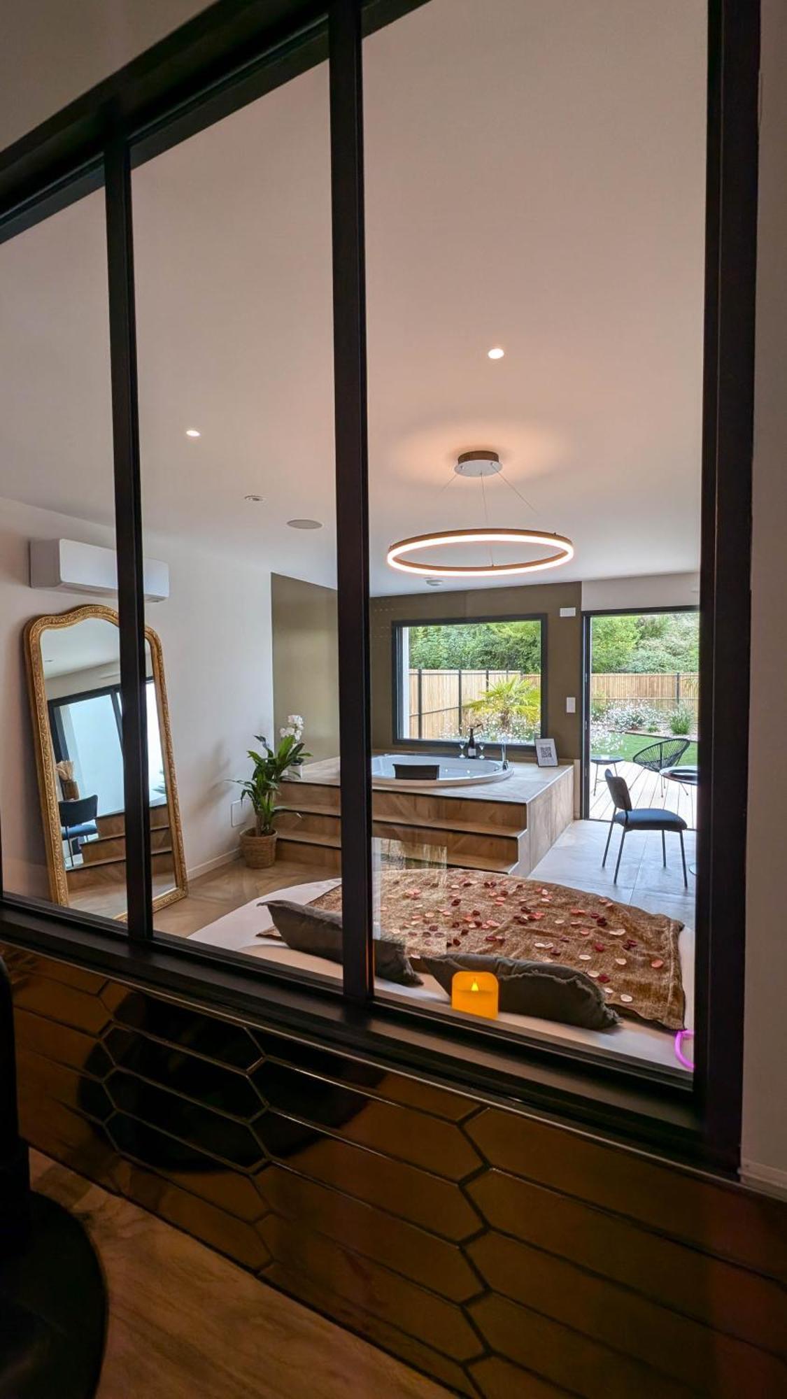 Les Suites Du Payre - Suite Romance Saint-Hilaire-de-Talmont Luaran gambar