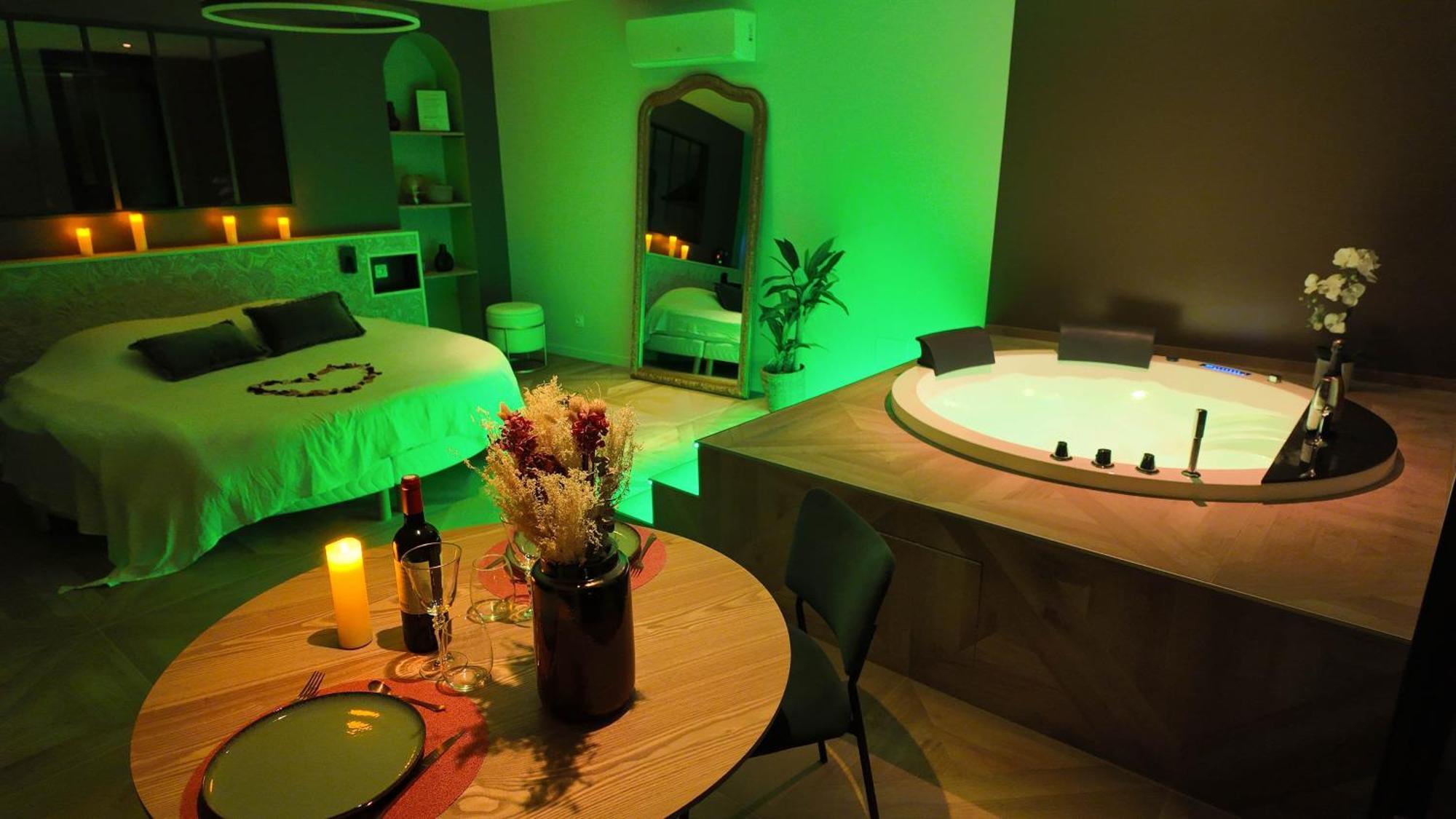 Les Suites Du Payre - Suite Romance Saint-Hilaire-de-Talmont Luaran gambar